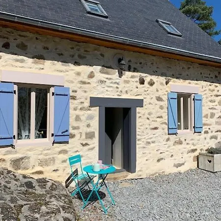 Gite Maison Du Trottoir, Sussac Extérieur photo